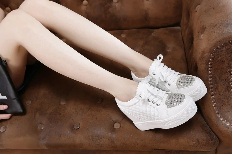 2022 Fashion Sneakers Women Platform Shoes Rhinestone Height Increasing Shoes Brand Sneakers Sweet Students Shoes YX2501