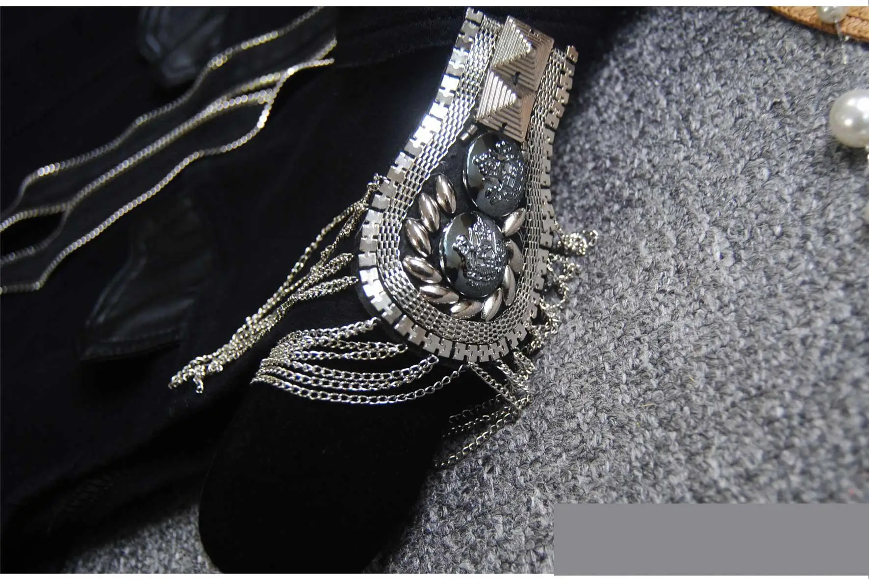 Getвесенний женский жилет с отделкой бисером и кисточками, лоскутный жилет, пальто, Женский нестандартный черный короткий жилет в стиле стимпанк, топ, осенний зимний