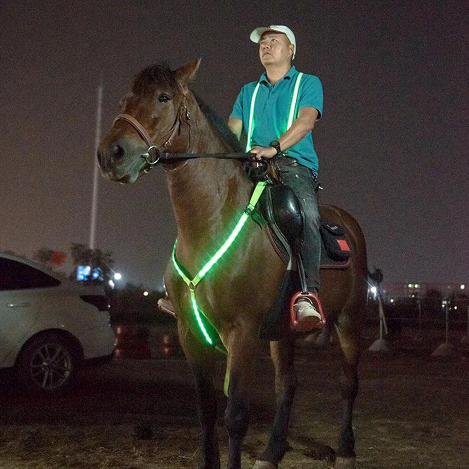 LED Light Horse Breastplate Collar Adjustable Visibility Tack Equestrian Safety Gear for Night Horse Back Riding Horse Show