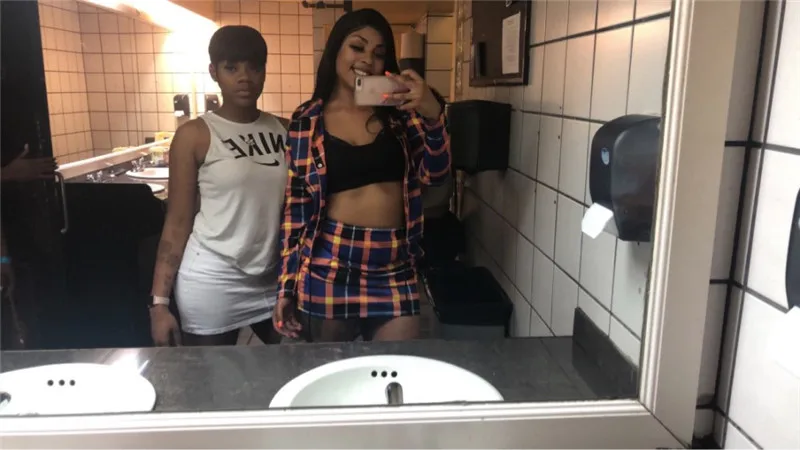 UTB8zfVDrT_IXKJkSalUq6yBzVXag