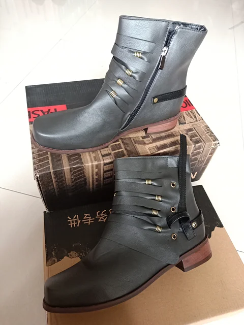 Vogue Retro Rivet Motorcycle Boots Women Leather Ankle Boots Nice Gothic Autumn Buckle Low Heel Short Boot Cowboy Shoes GRAY B