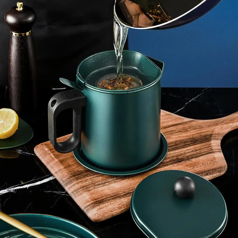 

1.7L Leakproof Can Grease Container Kitchen Tool Kettle Cooking Separator Multifunction Frying Pot With Strainer Oil Storage