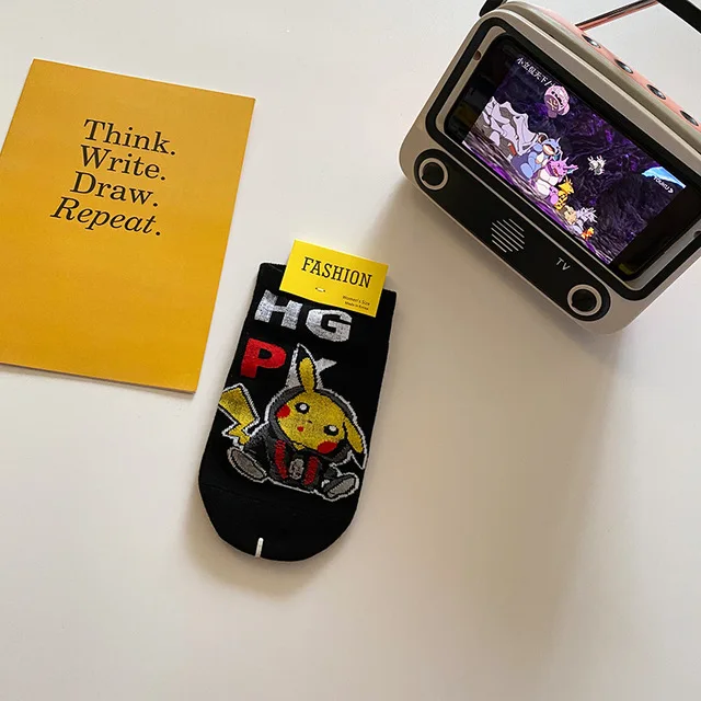 Cute Pokemon Pikachu Figure Cotton Socks Pokemon Squirtle Charmander Bulbasaur Anime Cosplay Men Women Ankle Cotton Socks Watermelon red