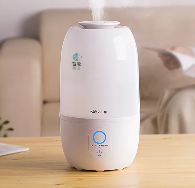 Home low noise air conditioning room desktop pregnant women and infants air purification small spray aromatherapy humidifier J05