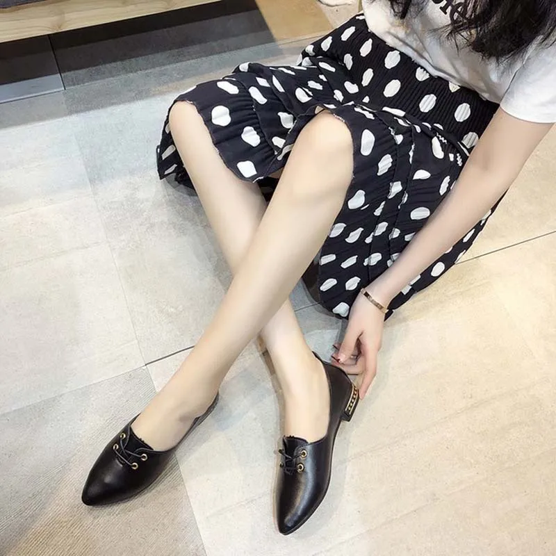 Scarpe donna/туфли из искусственной кожи на плоской подошве; Повседневные слипоны на плоской подошве; Лоферы для студентов; женская обувь; удобная обувь на мягкой плоской подошве с острым носком; женская обувь