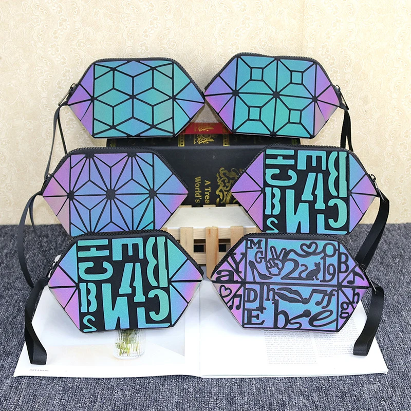 aliwood 2019 New Luminous Geometric Cosmetic bag Clutch Brands Folding Hobos Storage bag Shell Wash