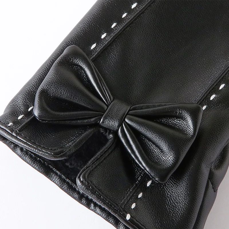 Зимние новые женские плюшевые теплые перчатки с бантиком, Корейская версия, перчатки с сенсорным экраном для деловых поездок, ветрозащитные и водонепроницаемые перчатки
