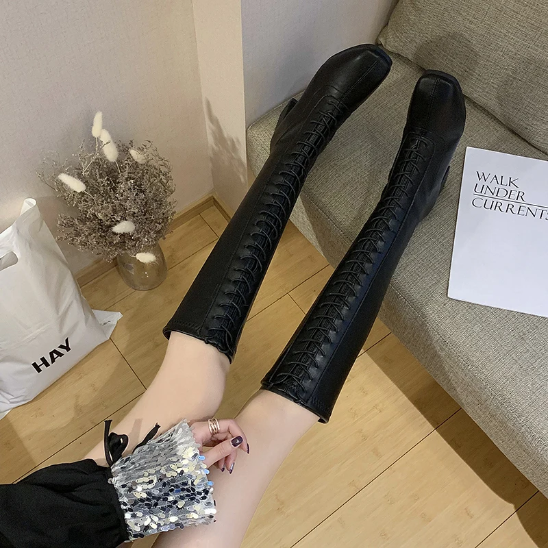 Новинка года; botas botines mujer; bottes femme; однотонные сапоги до бедра из искусственной кожи на квадратном каблуке 5 см; stivali donna