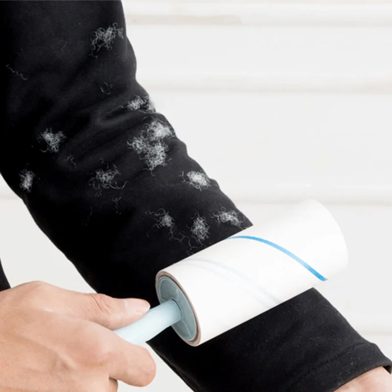 Удаление пыли с одежды. Удаление пыли с одежды. Удаление пыли с одежды. Щётка для одежды от пыли. Удаление пыли с одежды.