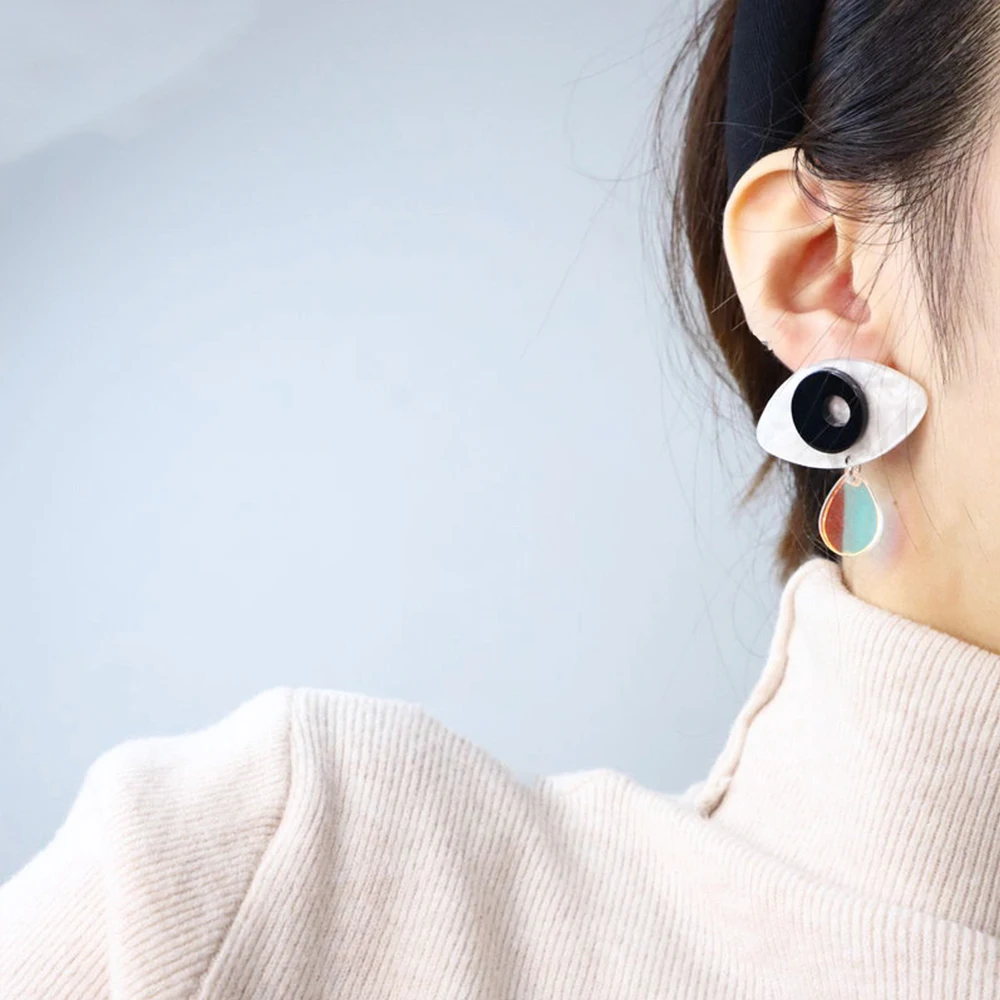 Exaggerated Personality Large Funny Eyes Nose Mouth Acrylic Asymmetrical Earrings For Women Unusual Ear Stud Harajuku Jewelry stud earrings acrylic earrings