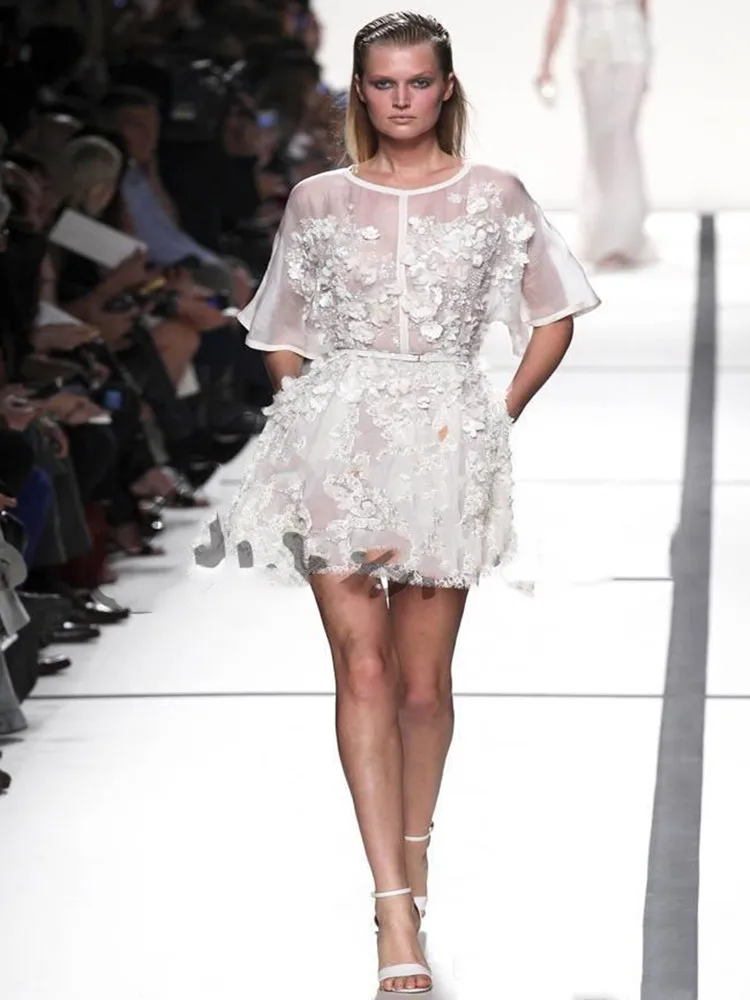 Elie Saab-Robe de cocktail en organza blanc avec appliques 3D