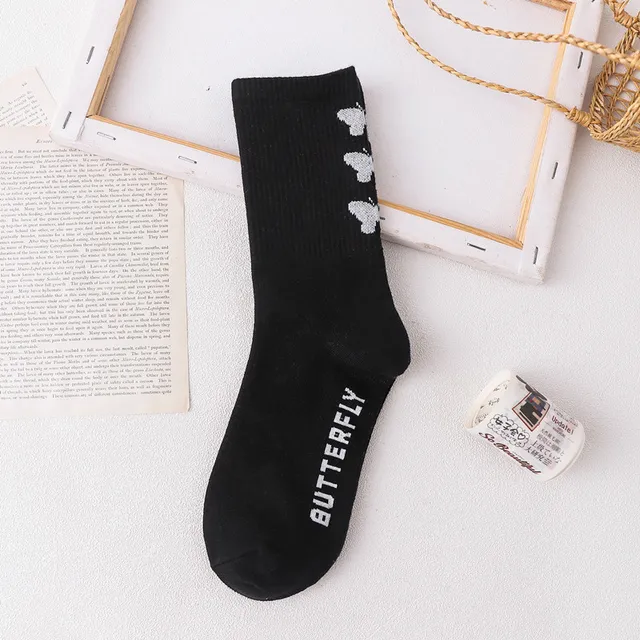 Cartoon socks retro cute bow print white black couple calcetines funny harajuku fashion women cotton long skarpetki chaussette 5