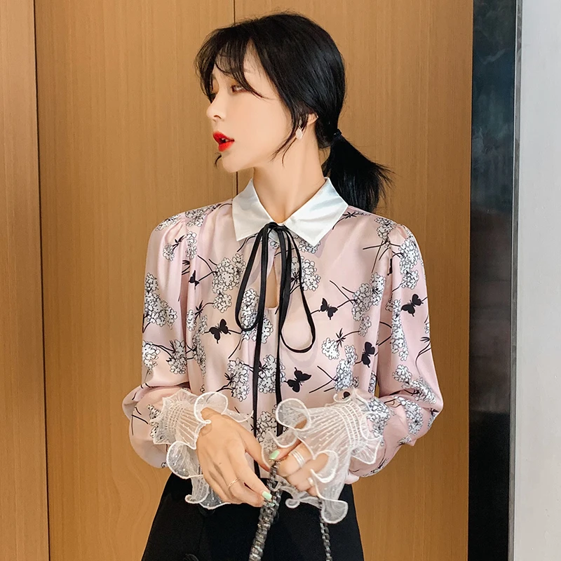 

Korean Fashion Chiffon Women Blouses Lace Flare Sleeve Pink Women Shirts Plus Size XXL Womens Tops and Blusas Femininas Elegante