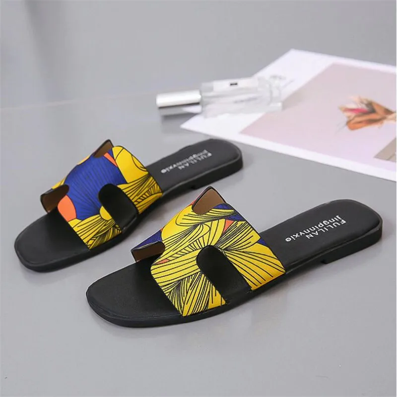 

Charm Sandals Women Slippers PU Leather Shoes Women Flat Scuffs Painted Slippers Open Toe Outdoor Flip Flop Daily Outdoor Shoes