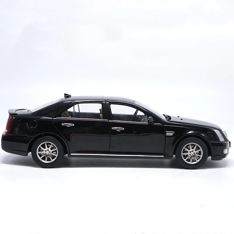 Высокое качество 1:18 Cadillac SLS модель сплава, имитация металлическая модель эвакуатора модель седана коллекция, Изысканные Подарки