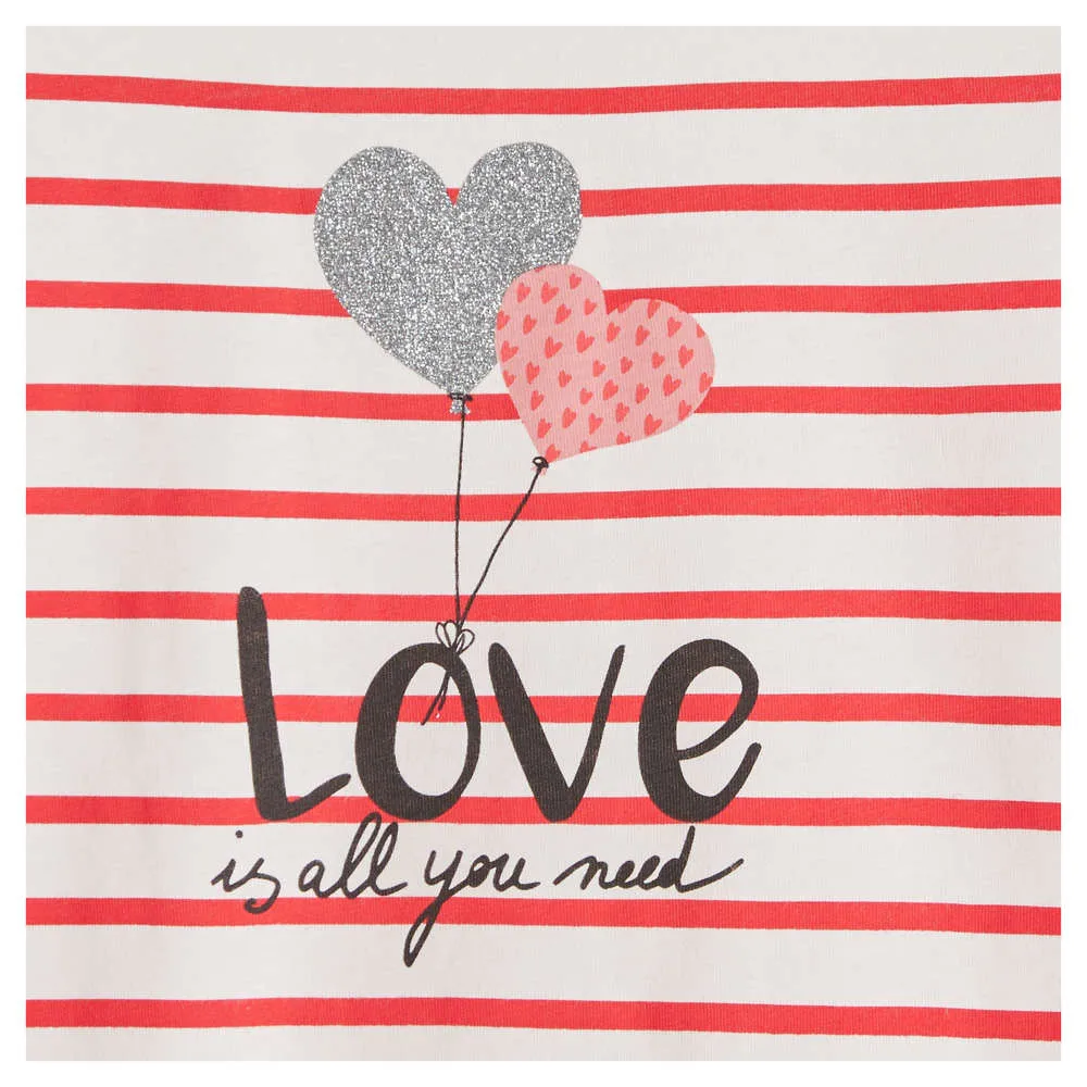 Футболка «Love is all you need» In Extenso