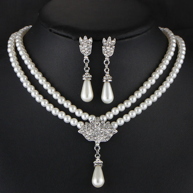 3727179892_793437558