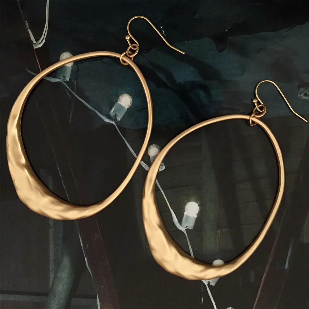 Fashion Loop Drop Earrings For Women Long Wave Dangle drop earrings dangle earrings