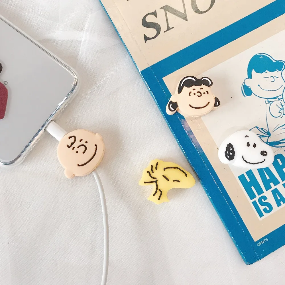 LinXiang Универсальный мультфильм Snoopys Charlie коричневый зарядное устройство держатель проводов Органайзер Защита USB телефон протектор для кабеля передачи данных
