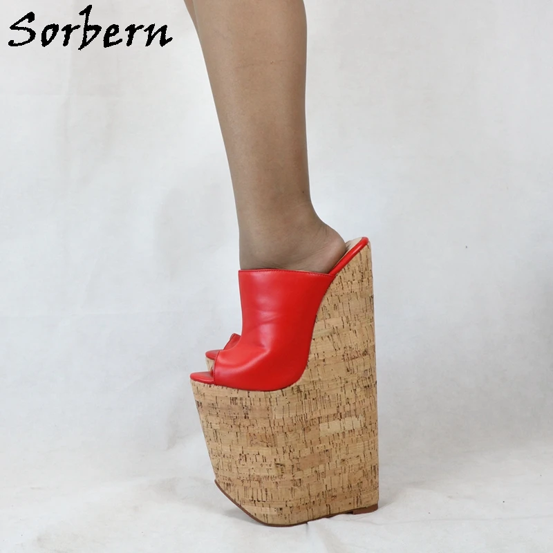 Рисунок 4 - Женские босоножки на танкетке Sorbern