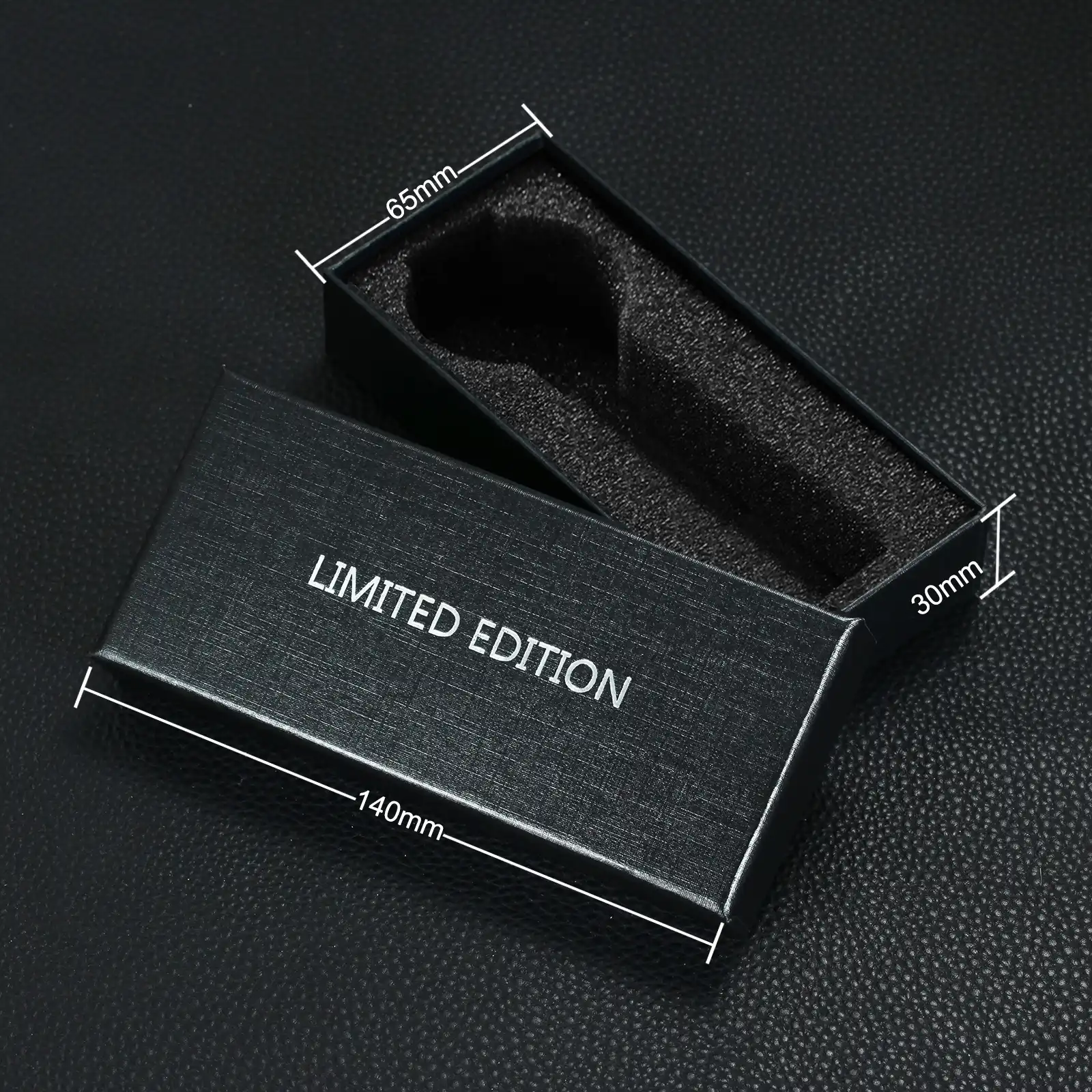 New Fashion Black Red Watch Box Christmas Gift Box Men Women Luxury Present Case Customized Box For Vip Dropshipping Wholesale Watch Boxes Aliexpress