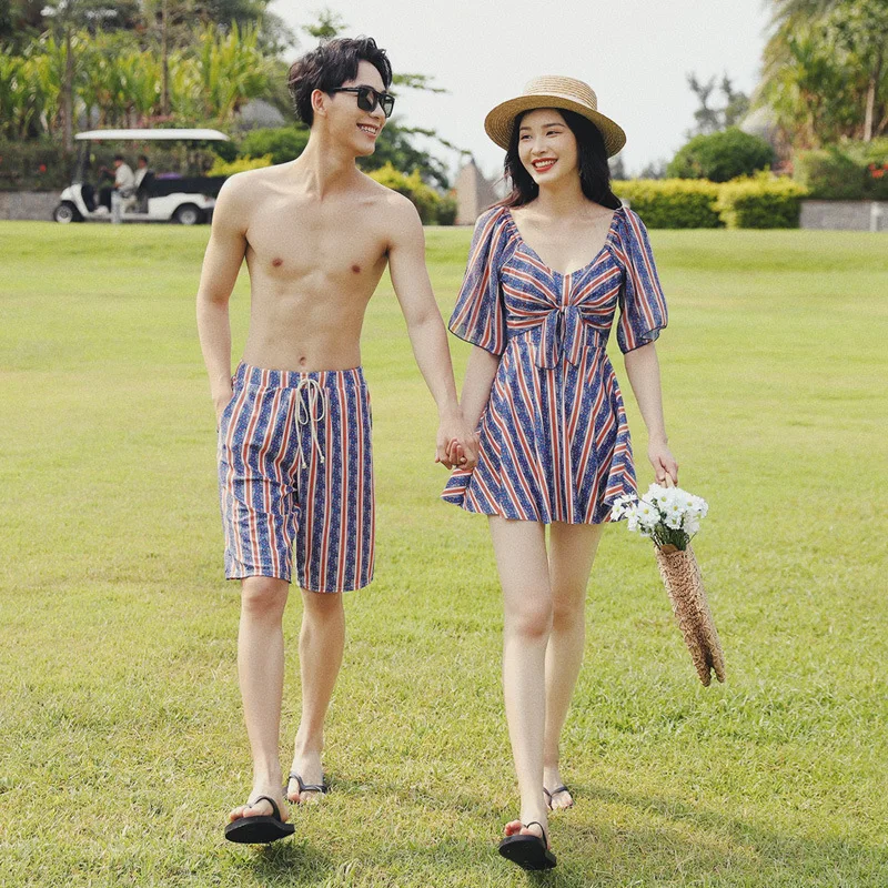 

2021 Summer New Vacation Couple Swimsuit Sweet Fashion Short Sleeve One Piece Bathing Suit Women Beach Wear Stripe Shorts Men