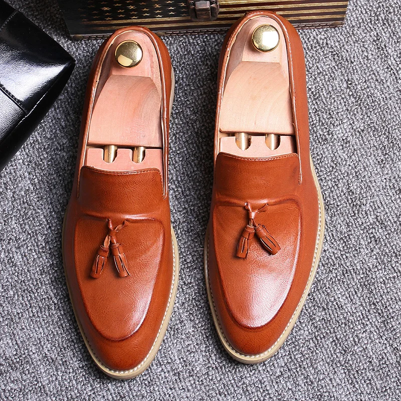 Herenschoenen zapatos charol hombre обувь на плоской подошве комфортная Мужская sapatos sociais masculinos Водонепроницаемые кожаные лоферы с кисточками