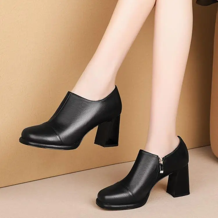 

Autumn leather shoes female coarse documentary shoes leather shoes ankle boot deep mouth shoes head layer cowhide