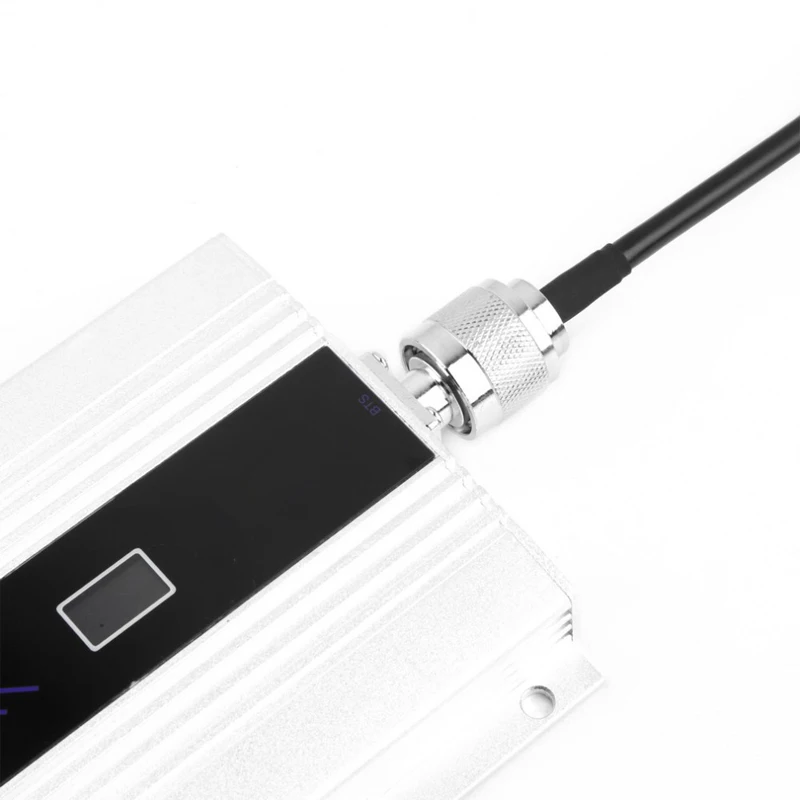 Усилитель сигнала мобильного телефона GSM 900 МГц