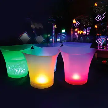 

Pretty Round 5L Luminous Ice Bucket with LED Light Champagne Wine Drink Beer Ice Cooler for KTV Party Bar