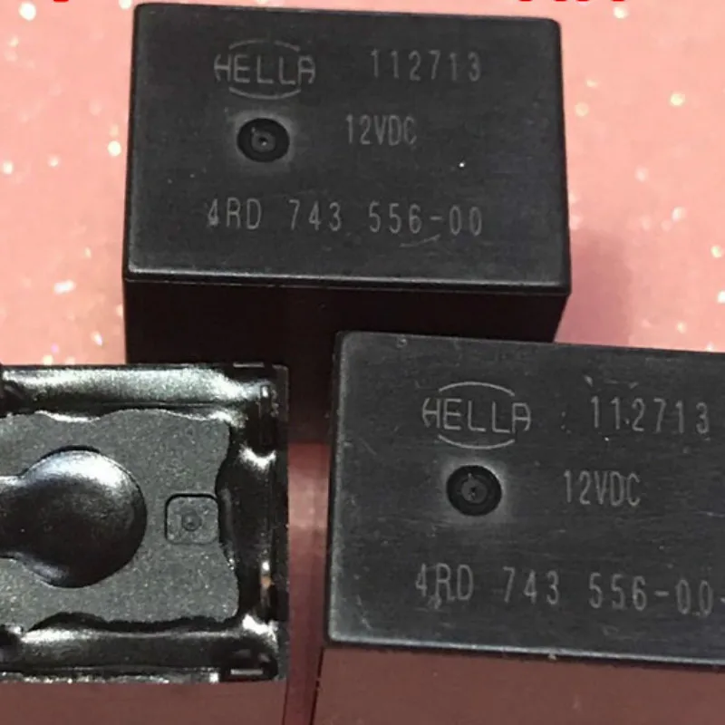 4RD 743 556-00 12 В постоянного тока совершенно новое и оригинальное релейное место Hella |