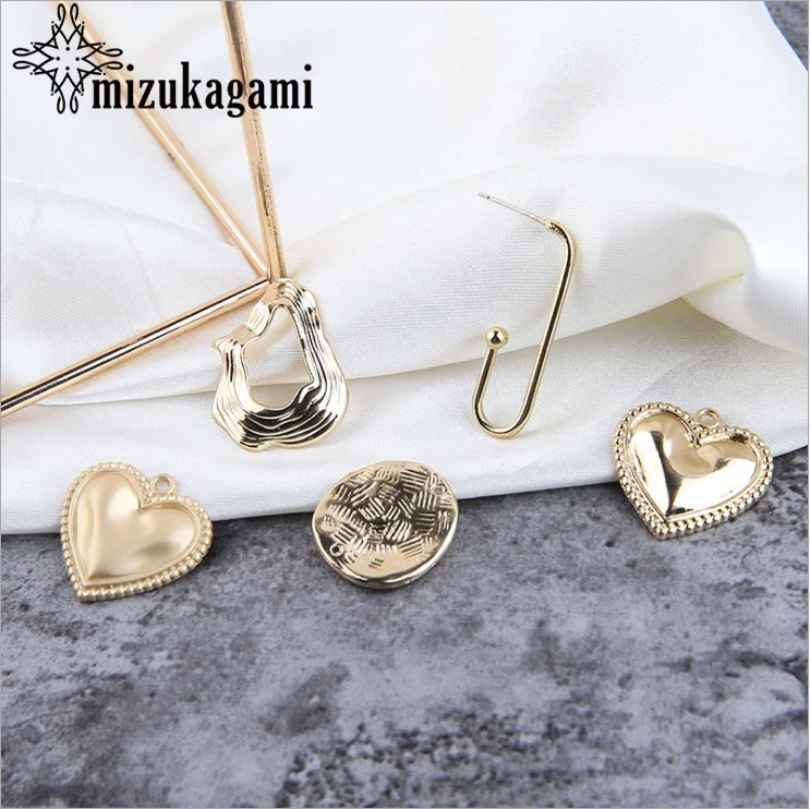 Golden Zinc Alloy Charms Pendant Heart Geometric Round Charms 10pcs/lot For DIY Fashion Earrings Jewelry Making Accessories