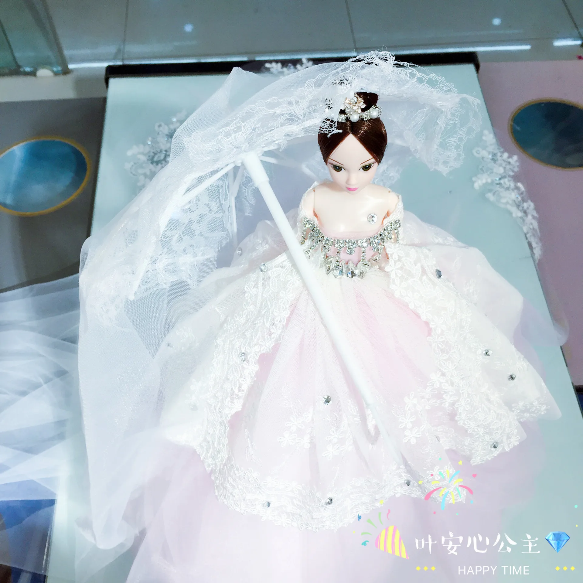 

Leaf Relief Princess Barbie Doll Wedding Dress Lovers' Day Valentine's Day Birthday Gift 60cm Doll Set Toy