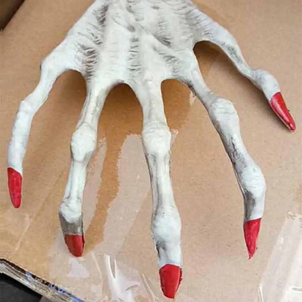 

1 Pair Horror Witch Hand Skeleton Halloween Party Bar Tricky Props Ornament