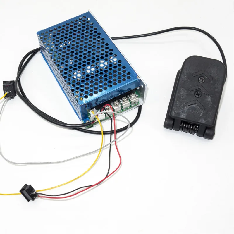 

Footboard Hall Throttle 100A 5000W Reversible PWM DC Motor Speed Controller 12V 24V 36V 48V Soft Start Brake