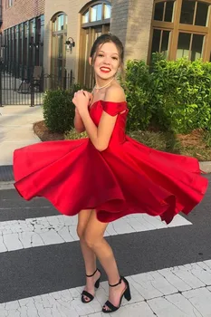 

vestidos de coctail Off the Shoulder Satin Short Cocktail Party Gown Lace-up Back Homecoming Dresses