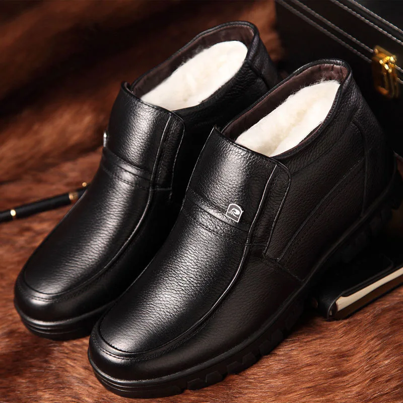 

Winter in Old Man Cotton-padded Shoes Men's Genuine Leather Business Foot Covering Leather Shoes plus Velvet Warm Anti-slip Casu
