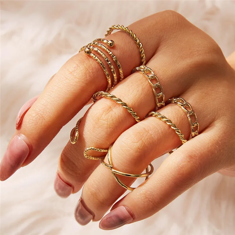 

9PCS / Set Retro Simple Gold Multilayer Ring Set Woman Metal Gothic Geometric Design Creative Knuckle Ring Bohemia Jewelry Gifts