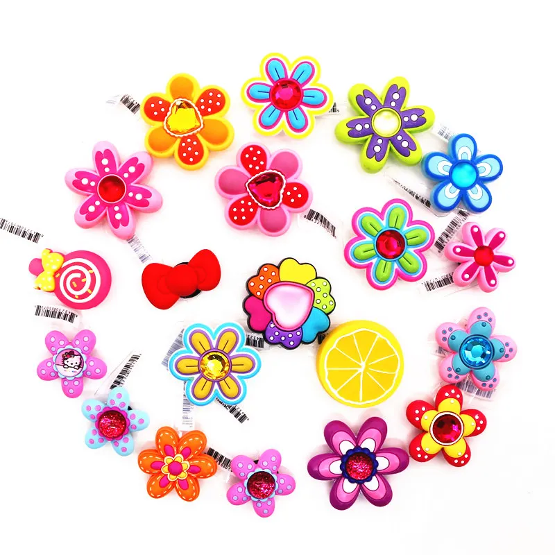 1pcs High Imitation Shoe Charms Colorful Heart-shaped Shoe Buckles Original Accessory fit Bracelets Croc JIBZ Kids Gifts F-ZBX20