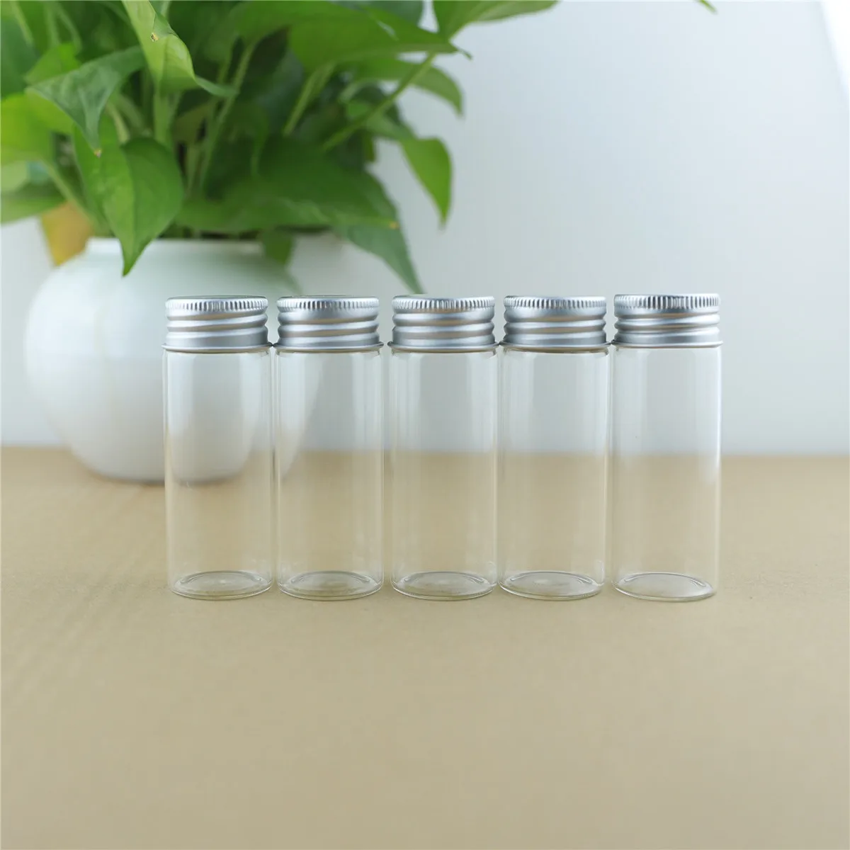 24 PCS/lot 20*30*80mm 40ml Small Glass Bottles Aluminum Caps Glass Tiny Jars Vials Transparent Glass Containers Perfume Bottles 4