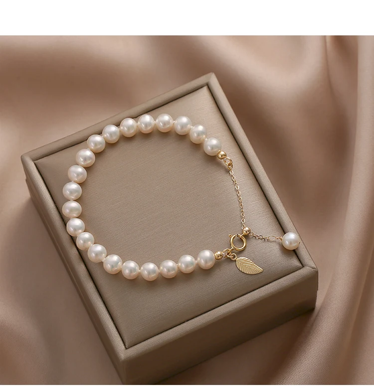 Freshwater Pearl Bracelet Image 1