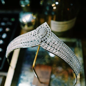 

2020 New Palace Retro Crown Zircon Wedding With Silver Queen Headband Crown Glamour Jewelry Bridal Wedding Tiara Hair Accessory