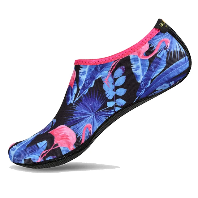 JACKSHIBO Summer Water Shoes Men Swimming Shoes Aqua Beach Socks Big Plus Size Sneaker For Men Striped Colorful zapatos hombre Flamingo