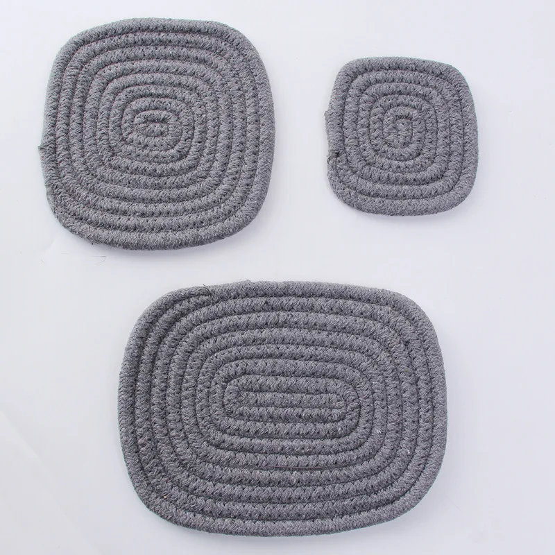 12606916112_1905837338