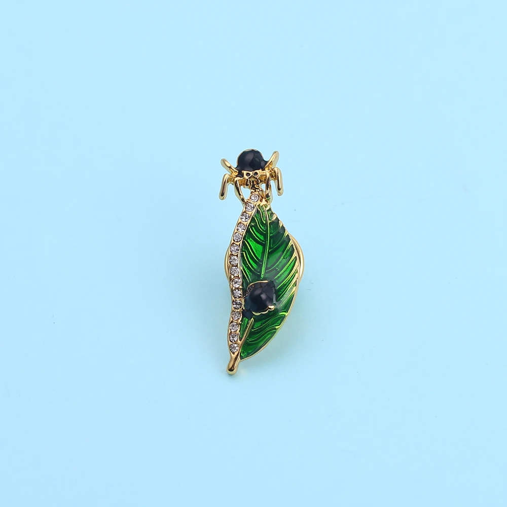 

Trend New Lady Spider Green Leaf Fashion Brooch Personality Animal Design Ornament 3.2 * 1cm Women's Cute Brooch Banquet