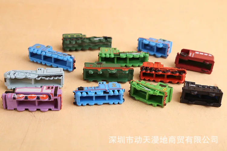TOMY Thomas мини поезд 12 шт. фигурка героя кукла украшение игрушка торта|Игровые