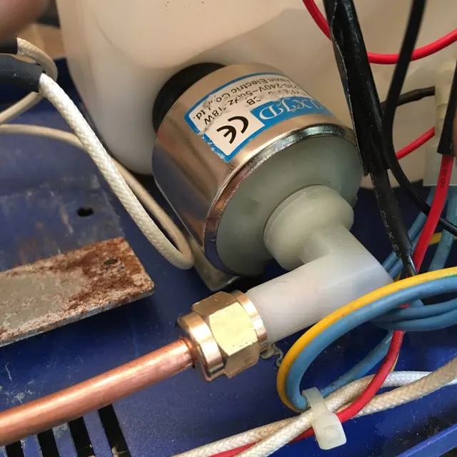 무대 조명의 안개 효과를 위한 필수 오일 펌프