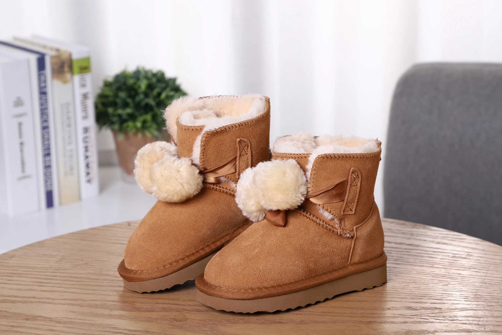 lace up leather snow boots