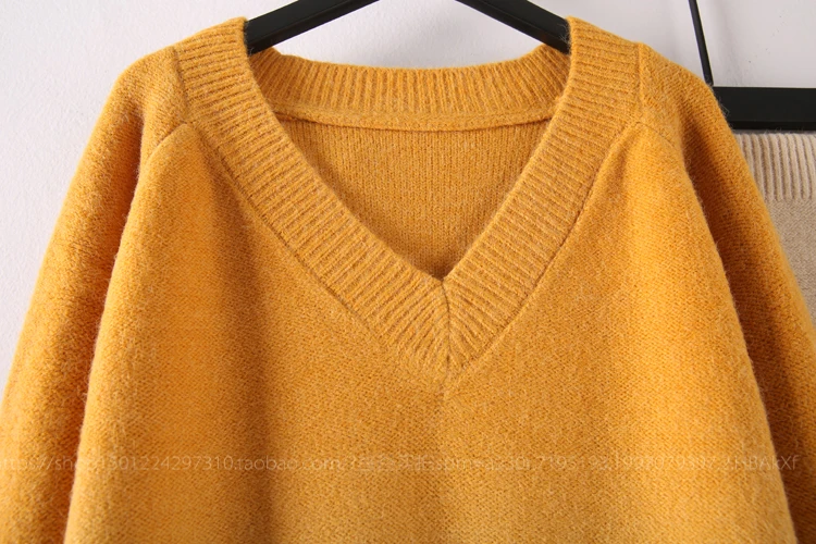New Autumn Woman Knitted Two-pieces Suit Gradient Sweater Pencil Skirt Set for Woman Female Winter Warm Suits