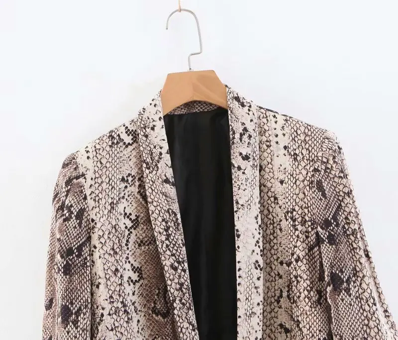 

Europe And America 2018 Autumn And Winter New Style Roll Sleeve Design Snakeskin Suit Middle Long Coat M3-0057